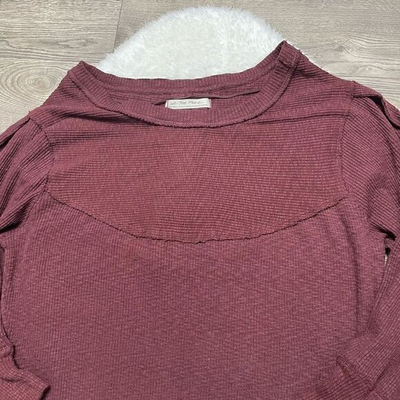 We the Free Sweater Womens XS Red Long Sleeve Og Thermal Pullover - Picture 3 of 11